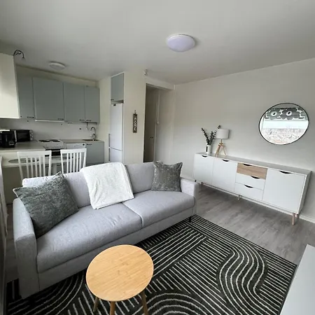 Apartment Kaksio Keskeisellae Sijainnilla